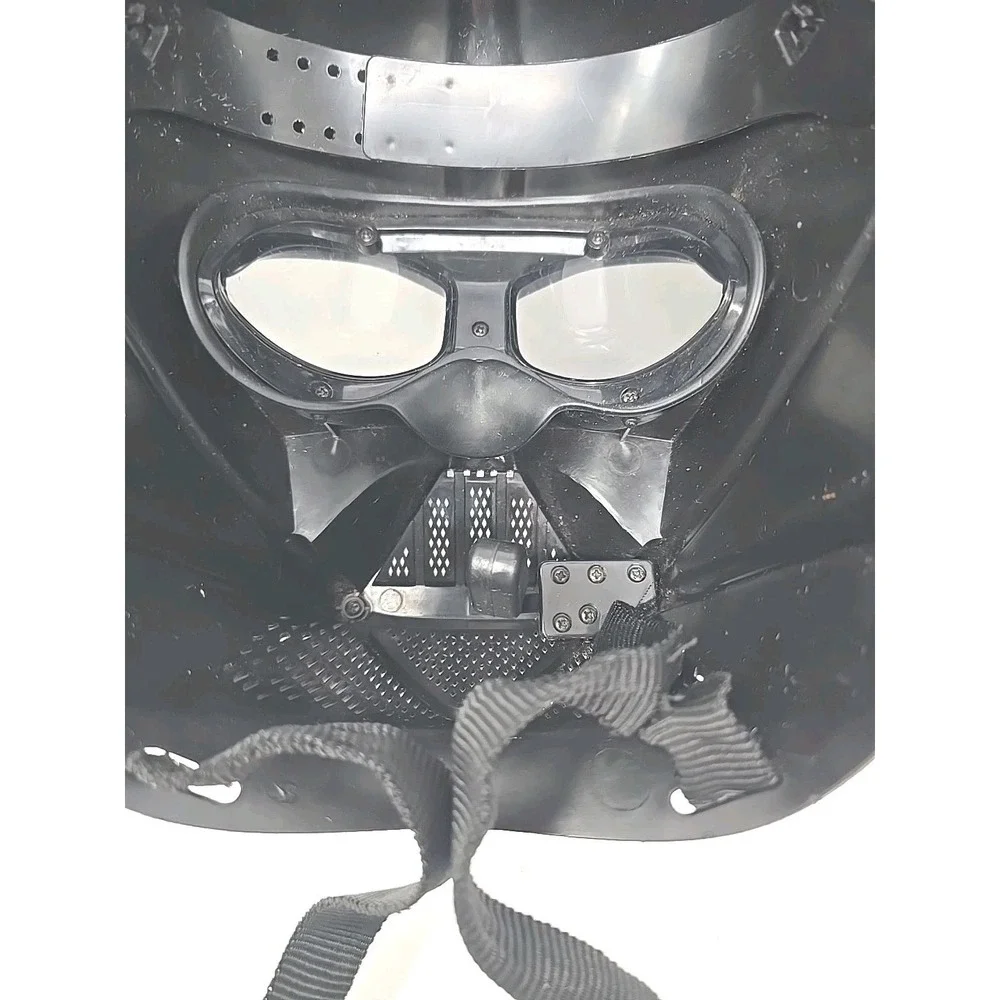 Hasbro 2004 Darth Vader Helmet With Electronic Voice  Star Wars X Works Prop H2